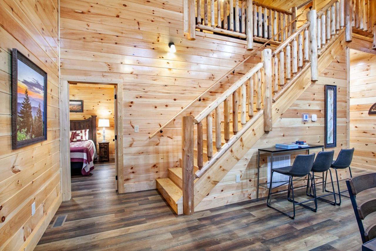 Swimming Bears Lodge 1 With Indoor Pool And Hot Tub 鸽子谷 外观 照片